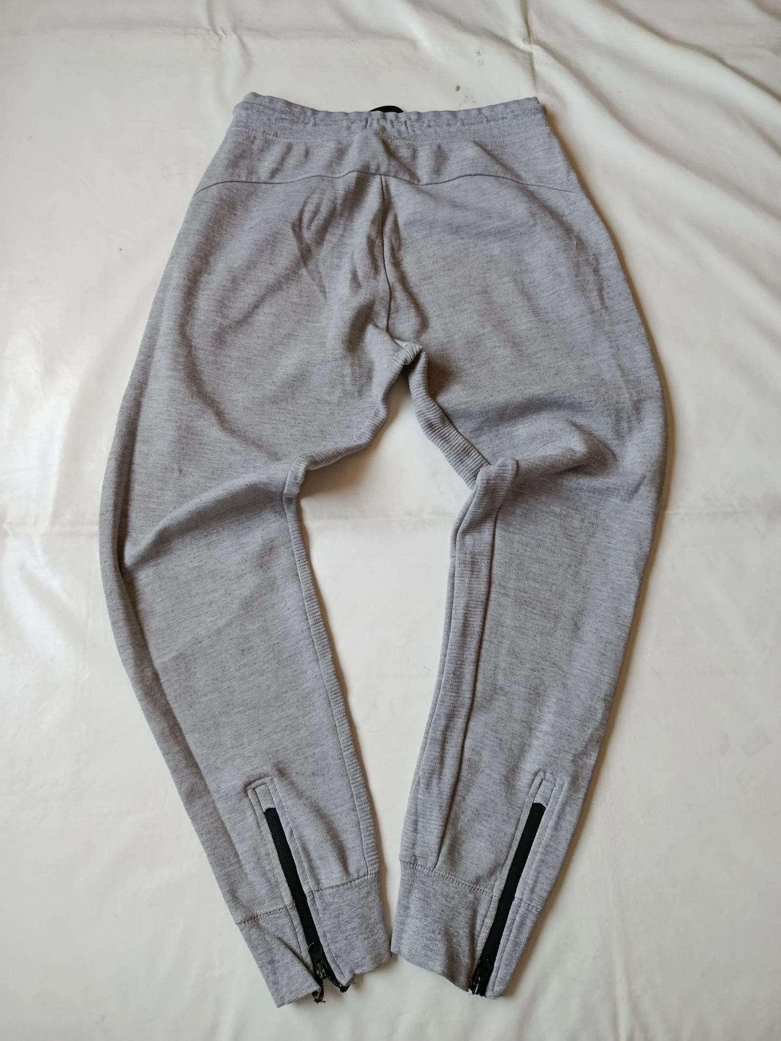 Pantalón chándal gris Pull and bear  – photo 5